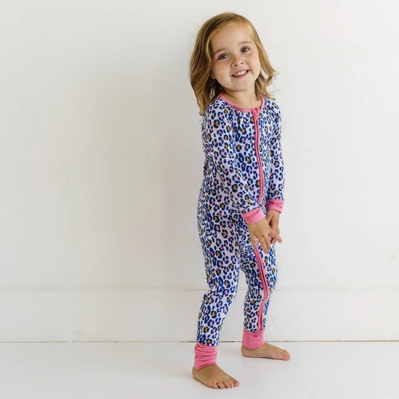 Little Sleepies Wild Leopard Colorful Bamboo Zippy Pajamas Size 12-18 Months - Picture 1 of 4